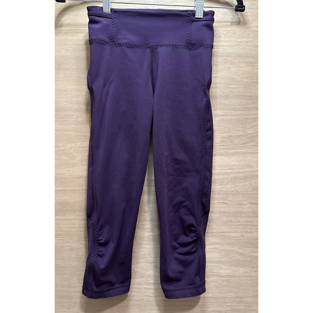 Lululemon Purple Plum Crop Leggings Size 2